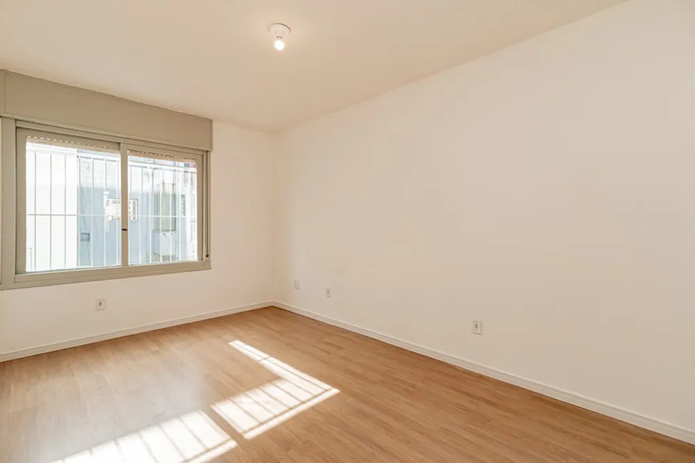 Apartamento para venda no bairro Floresta em Porto Alegre