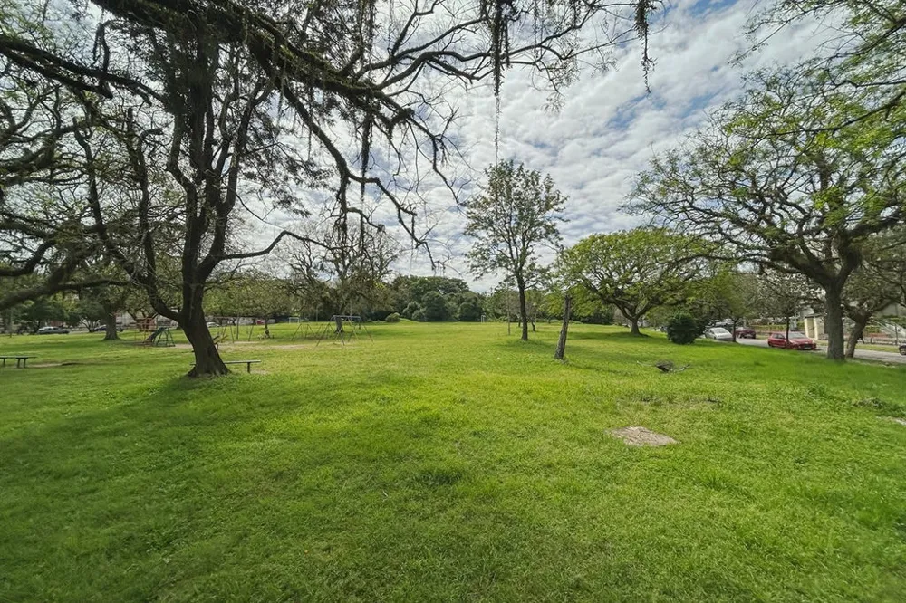 Apartamento para venda no bairro Vila Nova em Porto Alegre