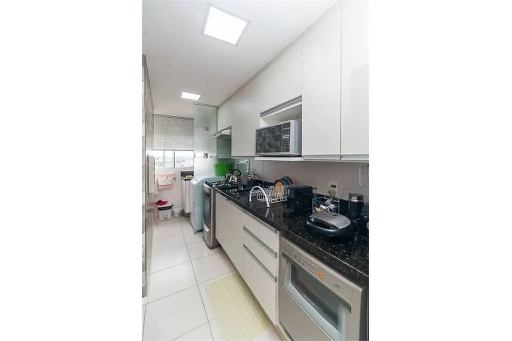 Apartamento para venda no bairro Jardim Carvalho em Porto Alegre