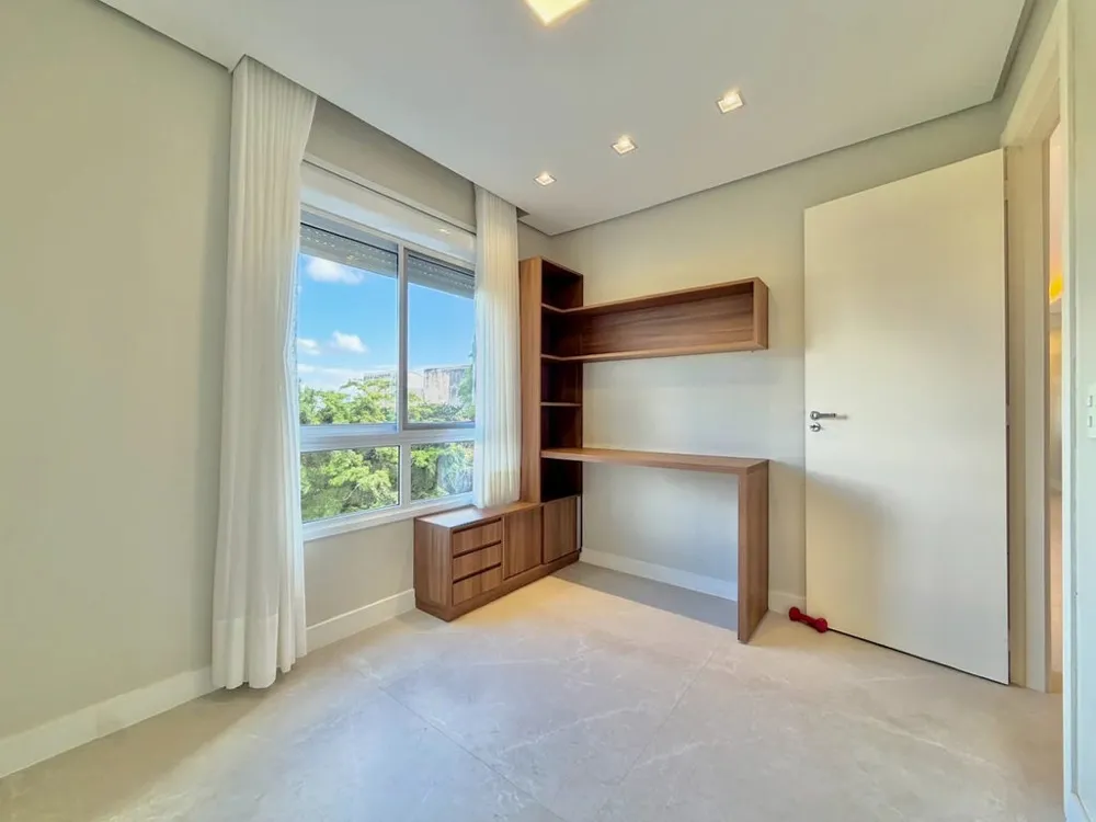 Apartamento para venda no bairro Petrópolis em Porto Alegre