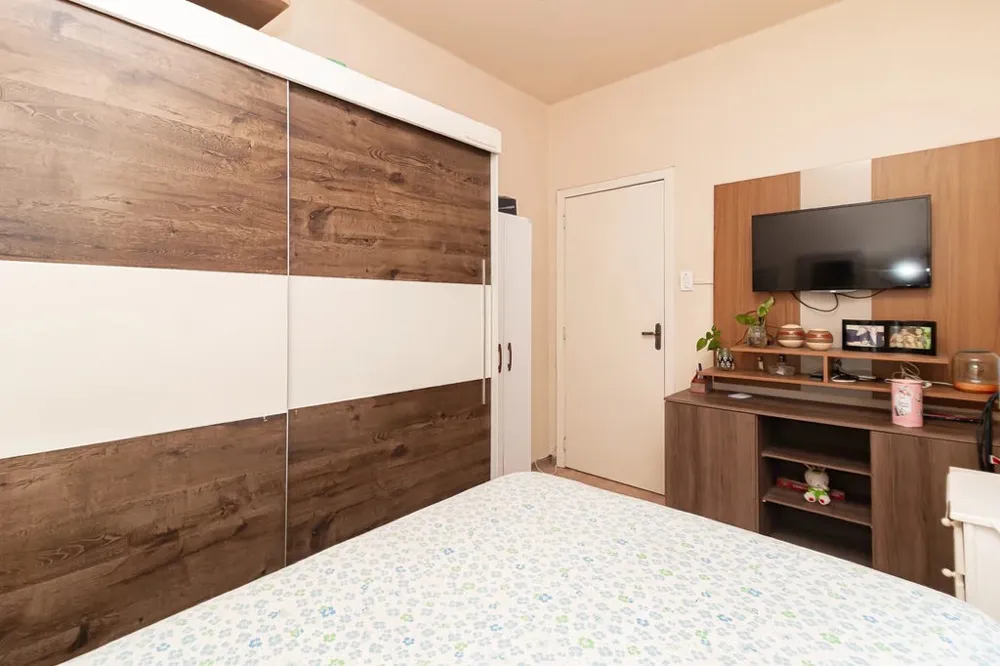 Apartamento para venda no bairro Centro Histórico em Porto Alegre