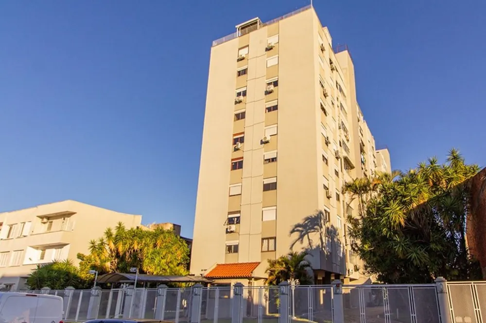 Apartamento para venda no bairro Passo da Areia em Porto Alegre