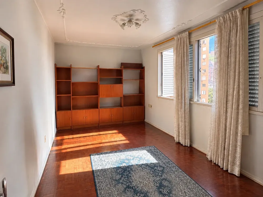 Apartamento para venda no bairro Centro Histórico em Porto Alegre
