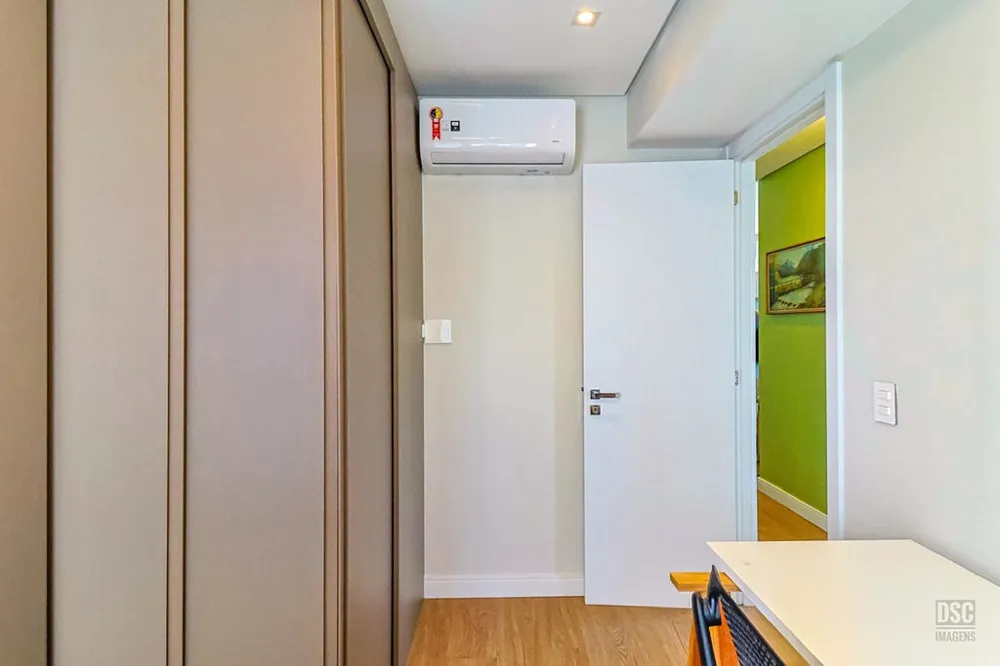 Apartamento para venda no bairro São Sebastião em Porto Alegre