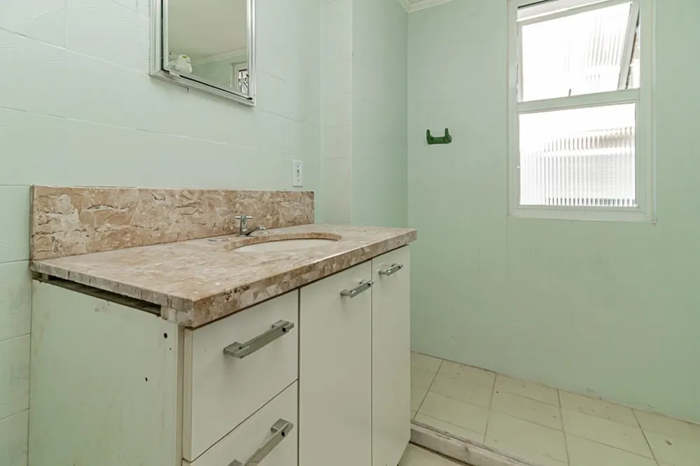 Apartamento para venda no bairro Floresta em Porto Alegre