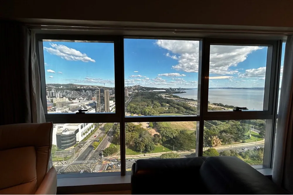 Apartamento para venda no bairro Menino Deus em Porto Alegre