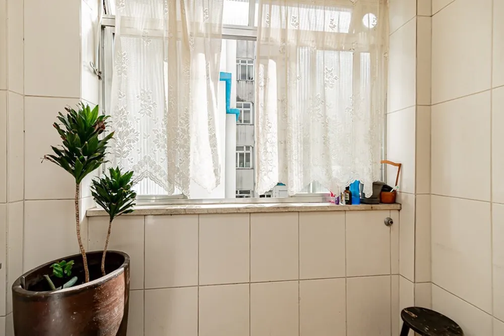 Apartamento para venda no bairro Centro Histórico em Porto Alegre