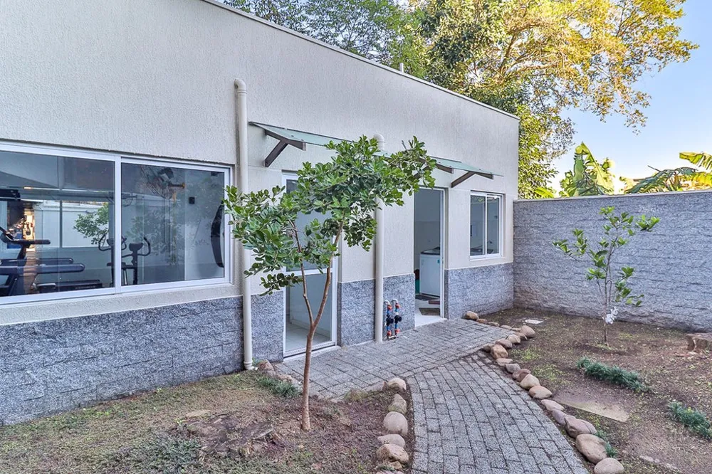 Apartamento para venda no bairro Santo Antônio em Porto Alegre