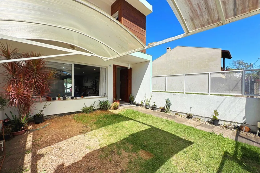 Casa para venda no bairro Hípica em Porto Alegre