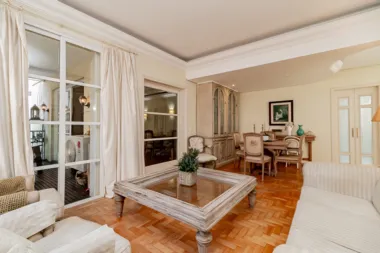 Apartamento para venda no bairro Mont Serrat em Porto Alegre
