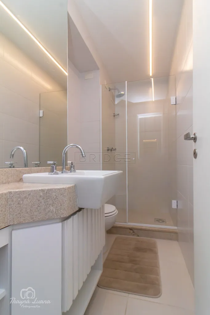 Apartamento para venda no bairro Passo da Areia em Porto Alegre