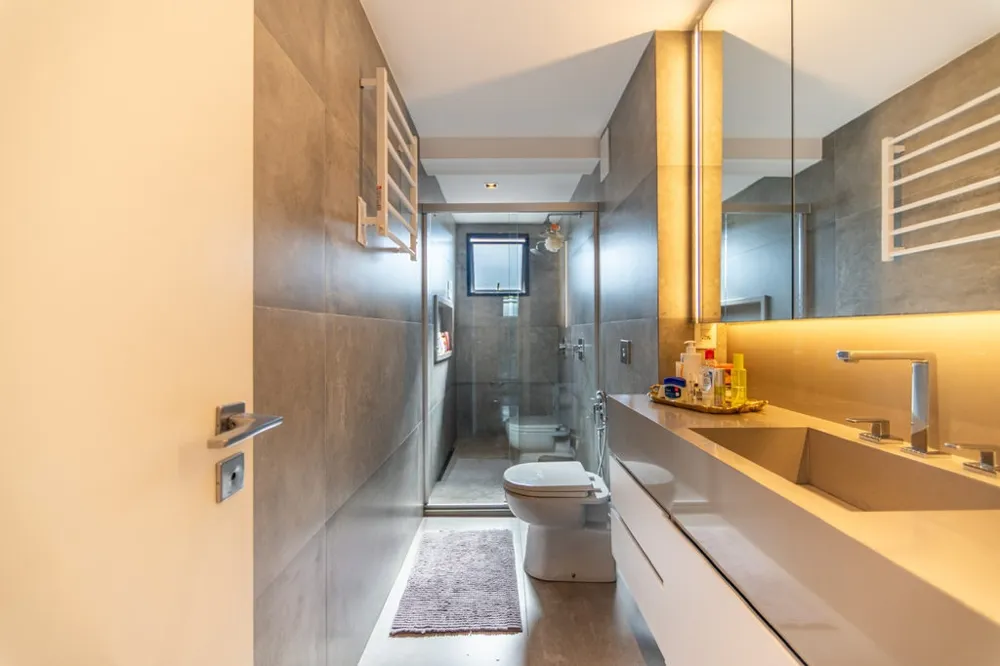 Apartamento para venda no bairro Vila Jardim em Porto Alegre