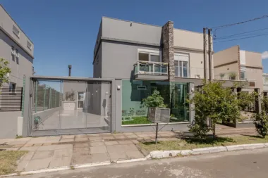 Casa em Condomínio para venda no bairro Lomba do Pinheiro em Porto Alegre