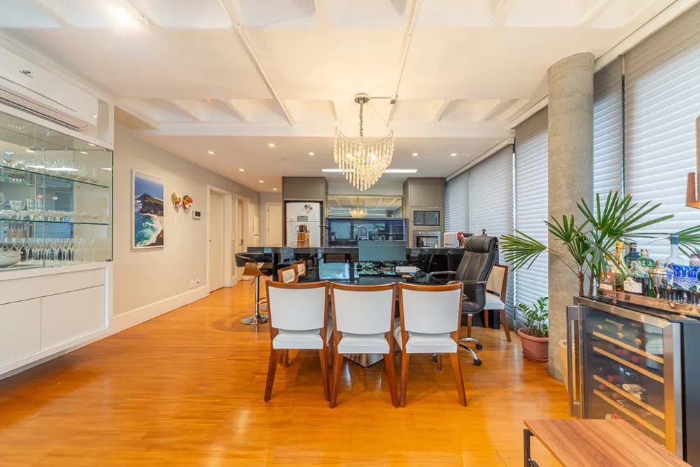 Apartamento para venda no bairro Petrópolis em Porto Alegre
