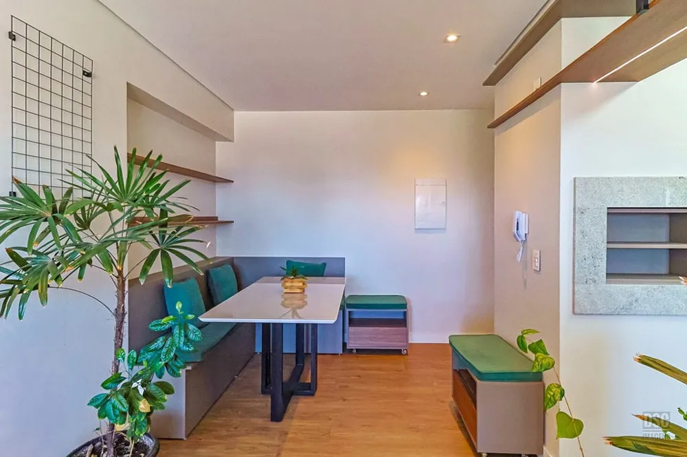 Apartamento para venda no bairro São Sebastião em Porto Alegre