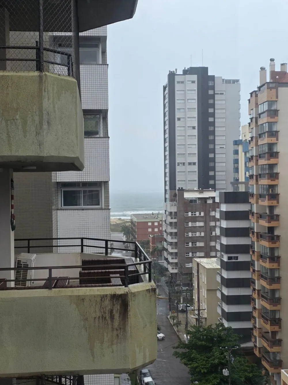 Apartamento para venda no bairro  em Torres