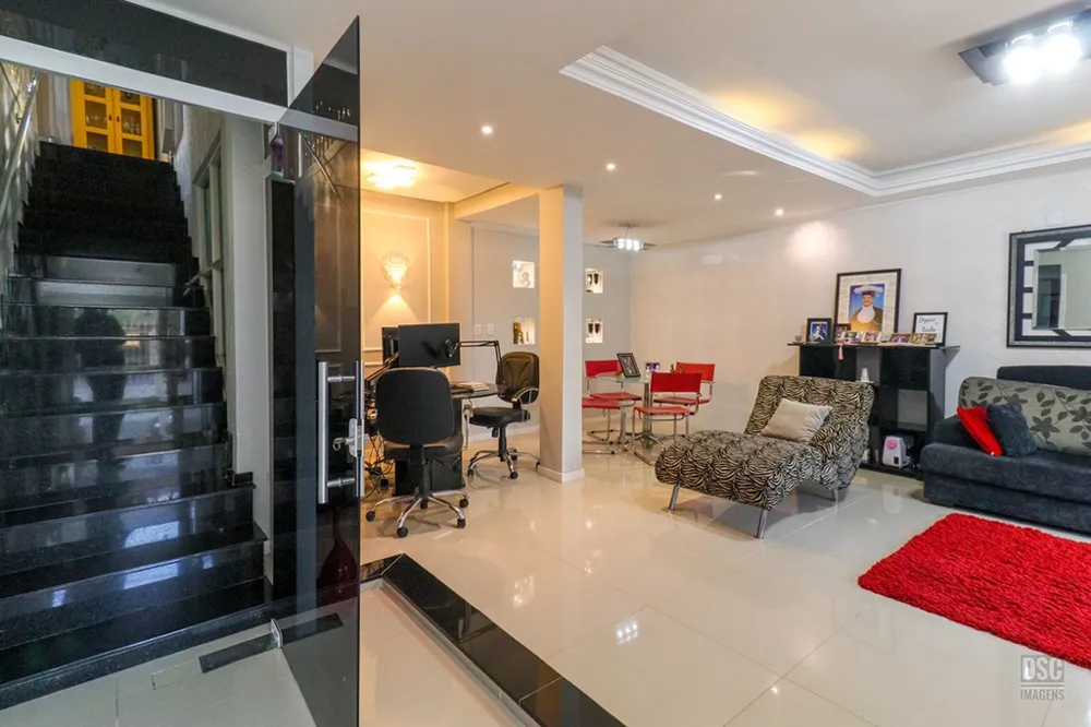 Casa para venda no bairro Jardim Itu em Porto Alegre