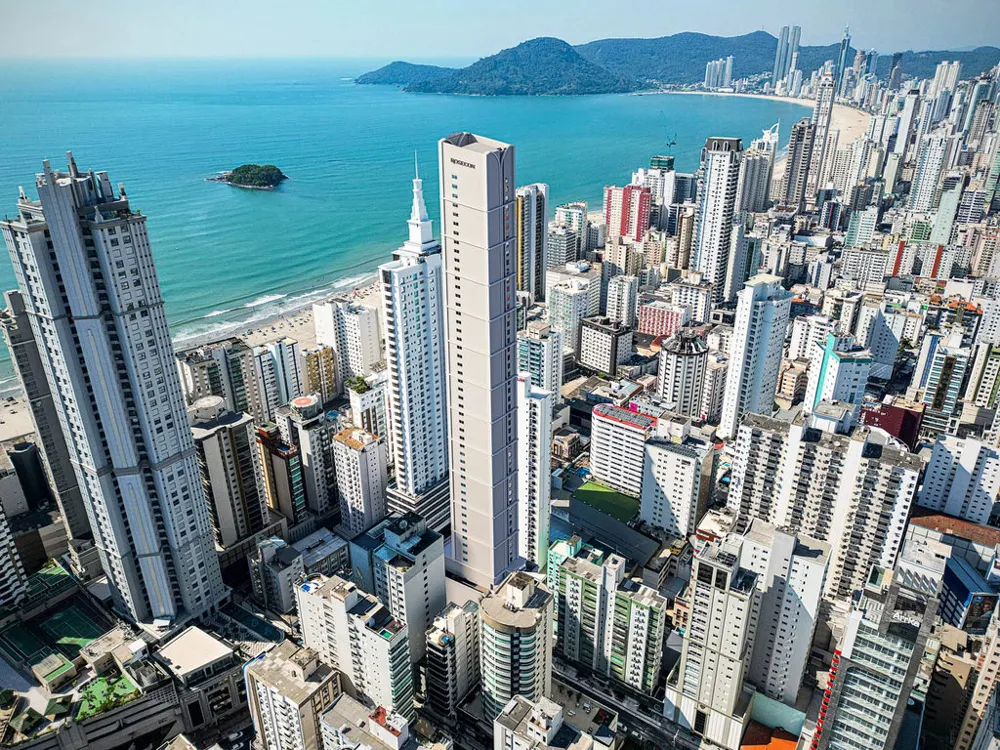 Duplex para venda no bairro Centro em Balneário Camboriú