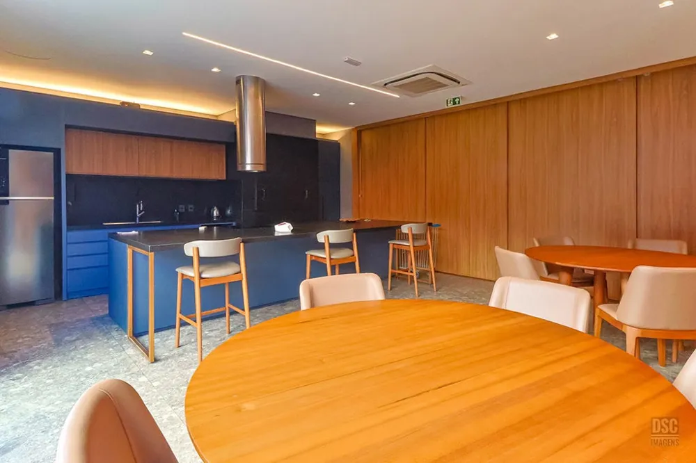 Apartamento para venda no bairro Moinhos de Vento em Porto Alegre