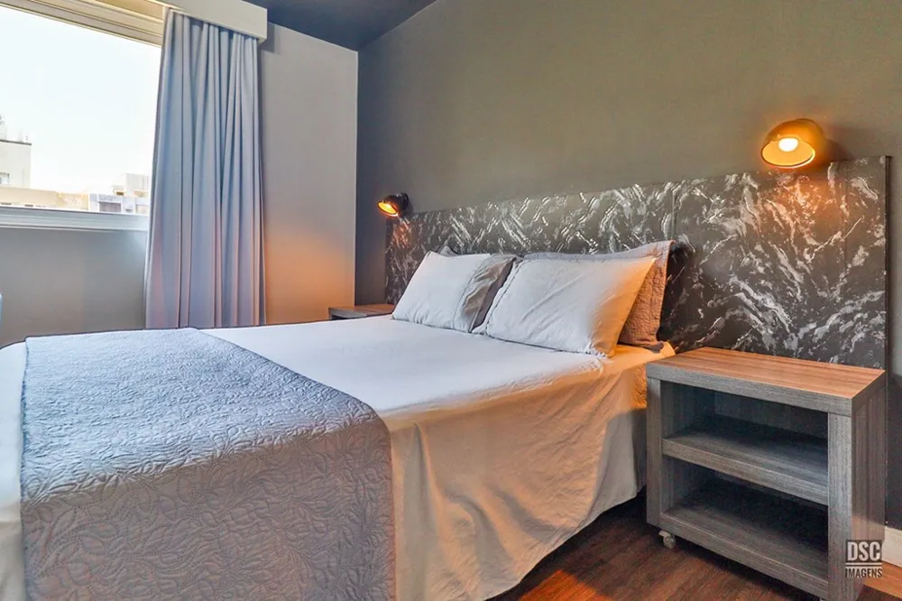 Apartamento para venda no bairro Centro Histórico em Porto Alegre