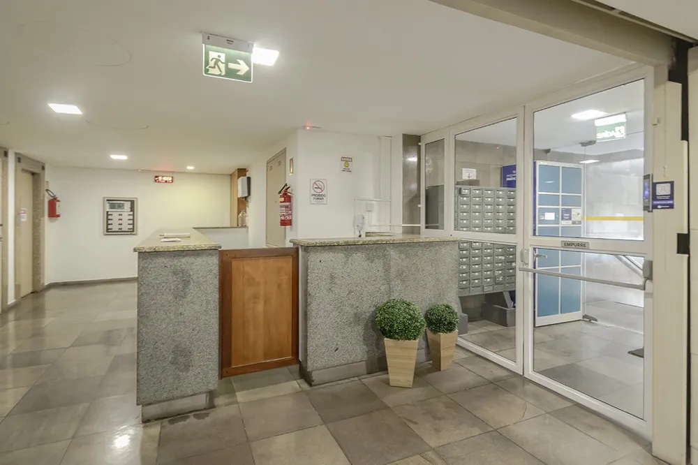 Apartamento para venda no bairro Centro Histórico em Porto Alegre