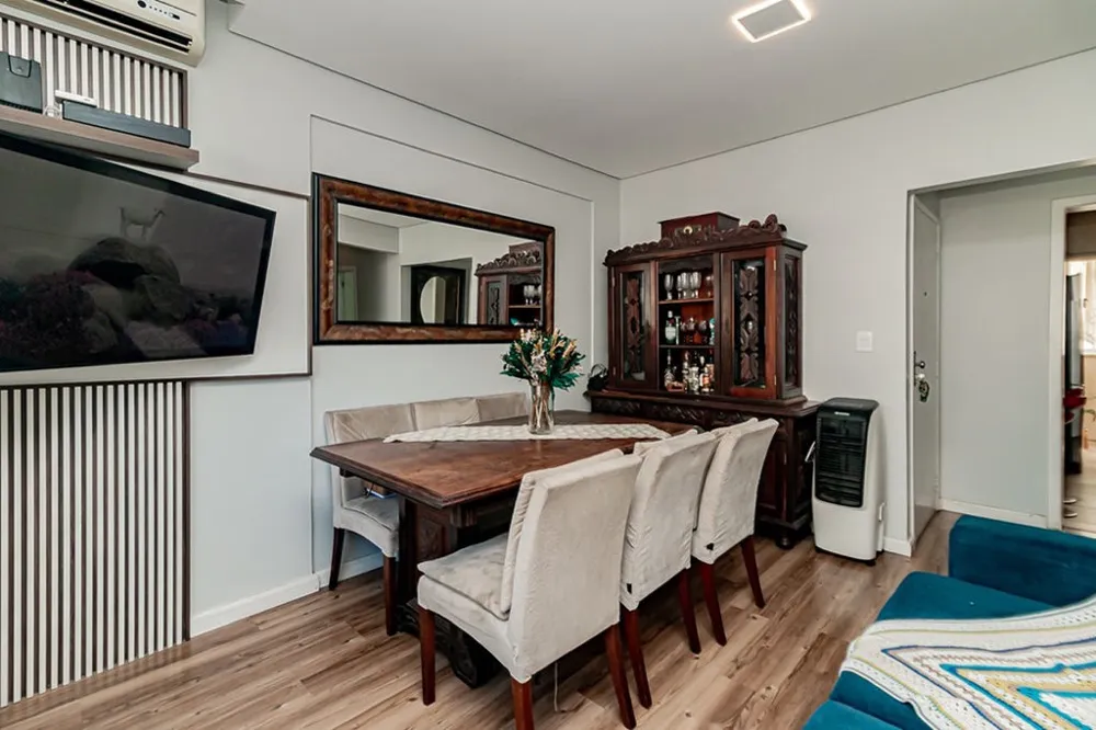 Apartamento para venda no bairro Centro Histórico em Porto Alegre