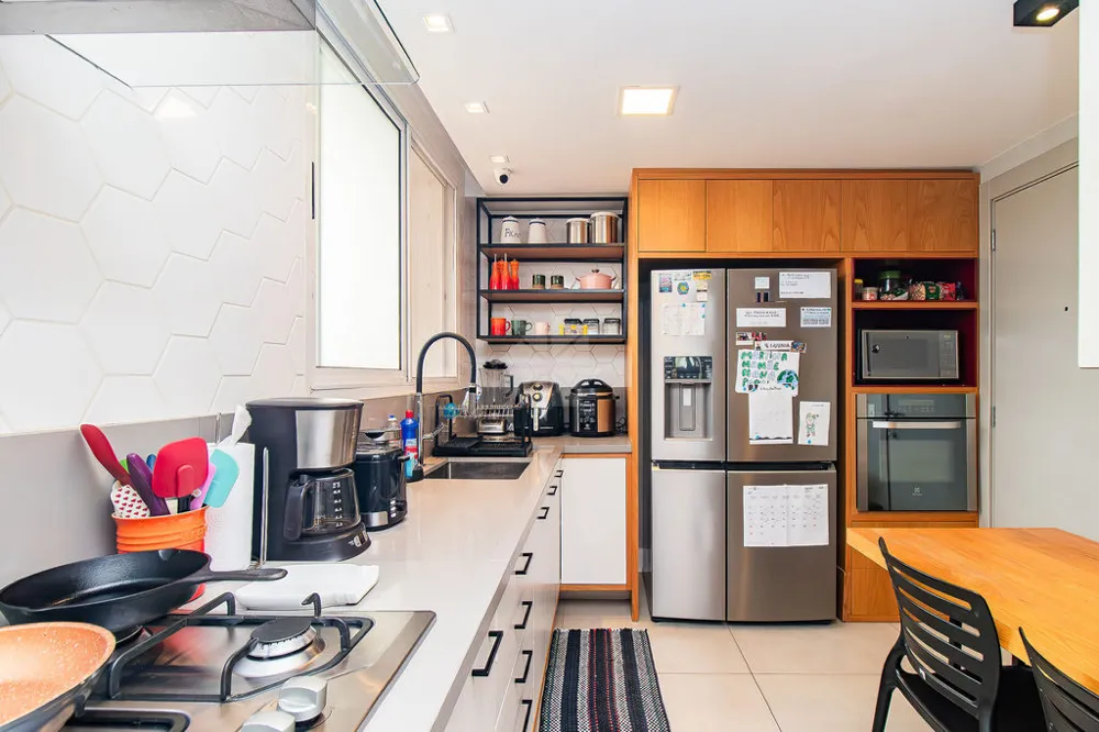 Apartamento para venda no bairro Central Parque em Porto Alegre