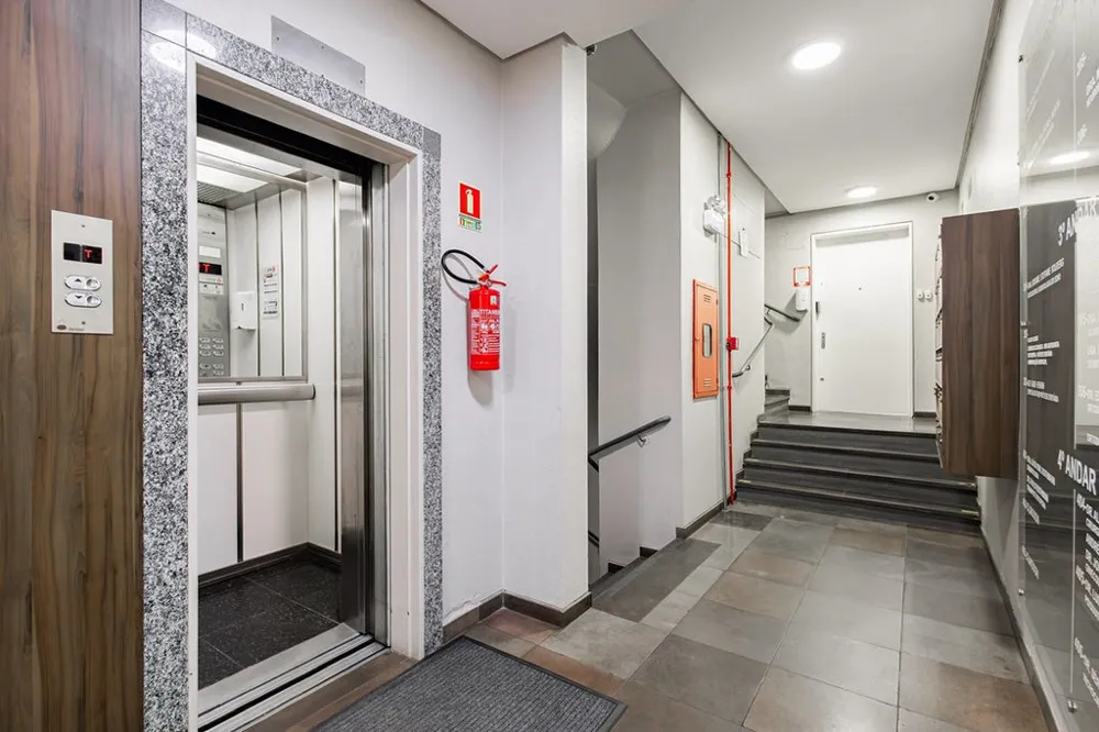 Sala para venda no bairro Rio Branco em Porto Alegre