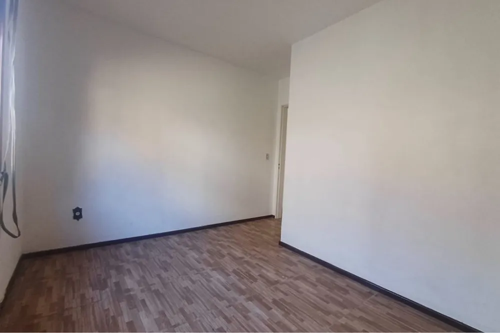Apartamento para venda no bairro Vila Jardim em Porto Alegre