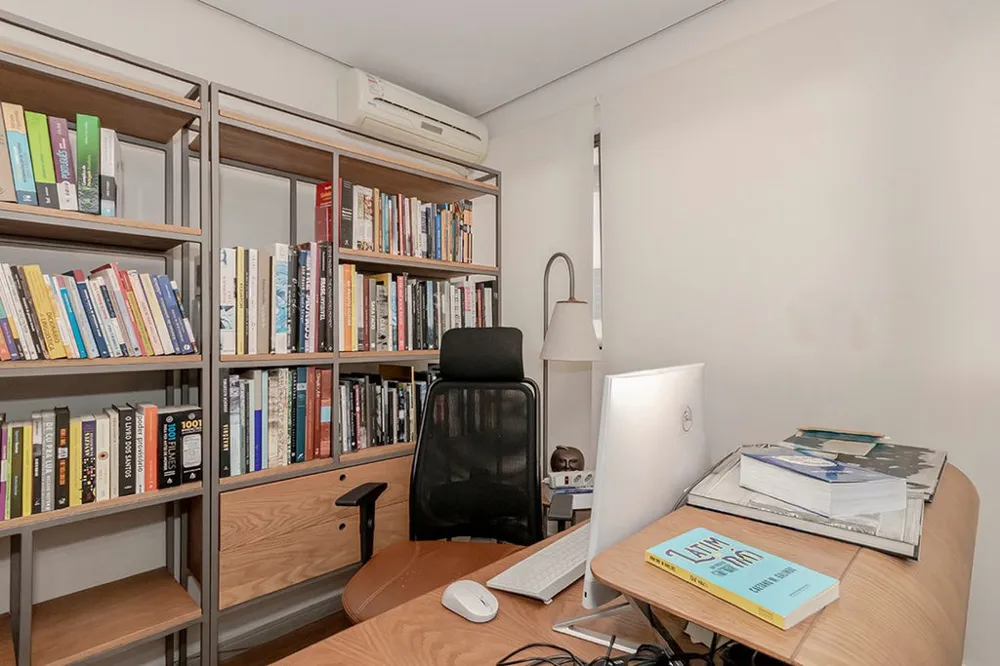 Sala para venda no bairro Moinhos de Vento em Porto Alegre