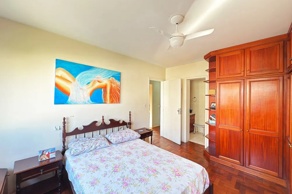 Apartamento para venda no bairro Menino Deus em Porto Alegre