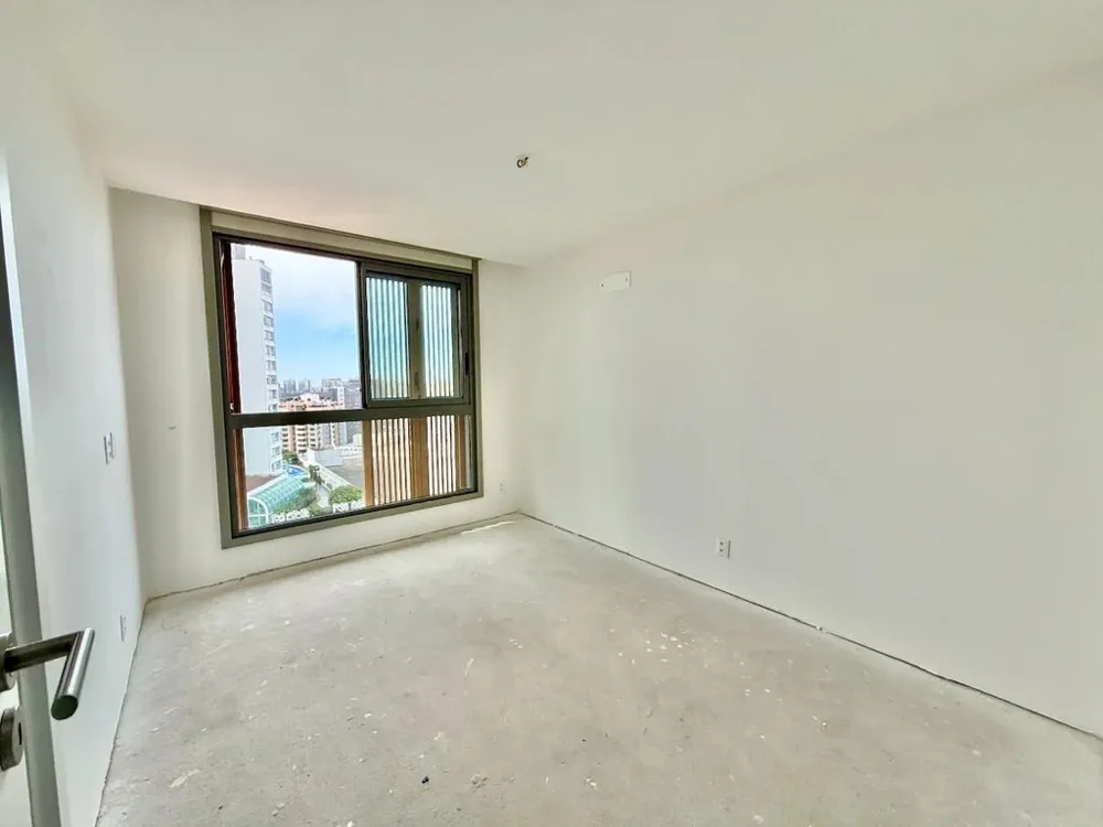 Apartamento para venda no bairro Três Figueiras em Porto Alegre