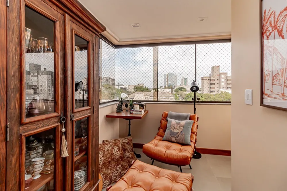 Apartamento para venda no bairro Menino Deus em Porto Alegre