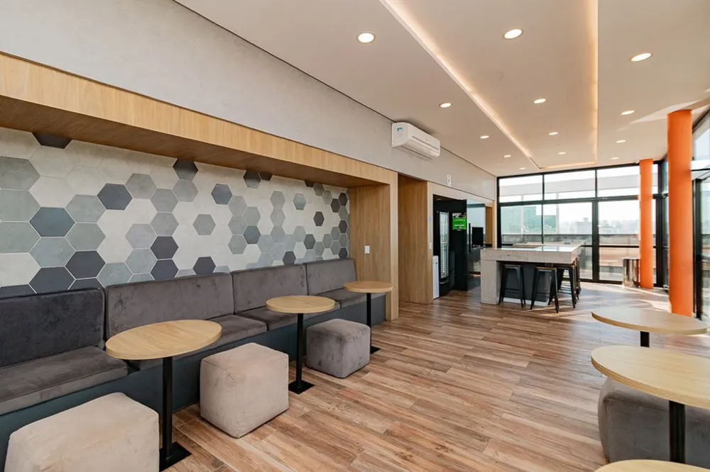Apartamento para venda no bairro Azenha em Porto Alegre