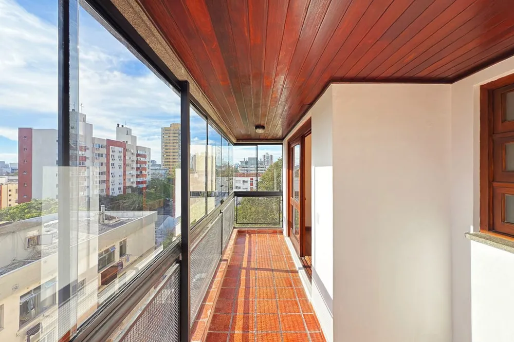 Apartamento para venda no bairro Menino Deus em Porto Alegre