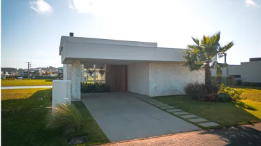 Casa de Condomínio para venda no bairro Centro em Torres