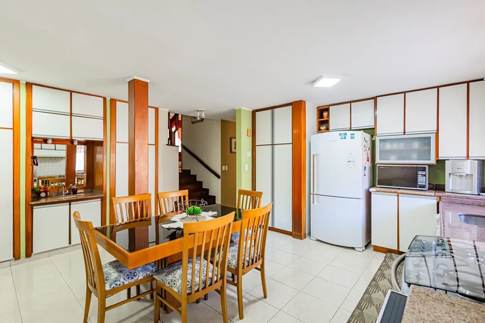 Casa para venda no bairro Jardim Planalto em Porto Alegre