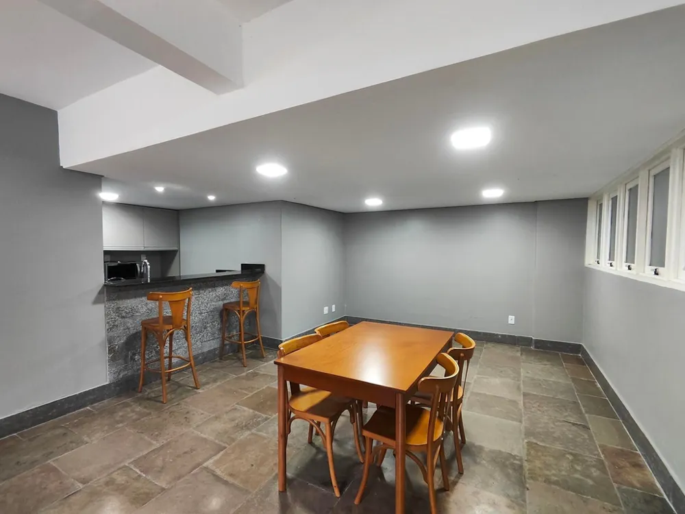 Apartamento para venda no bairro Petrópolis em Porto Alegre