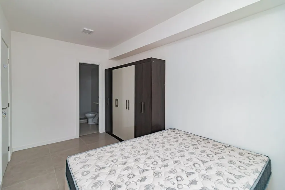 Apartamento para venda no bairro Azenha em Porto Alegre