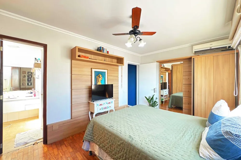 Apartamento para venda no bairro Menino Deus em Porto Alegre