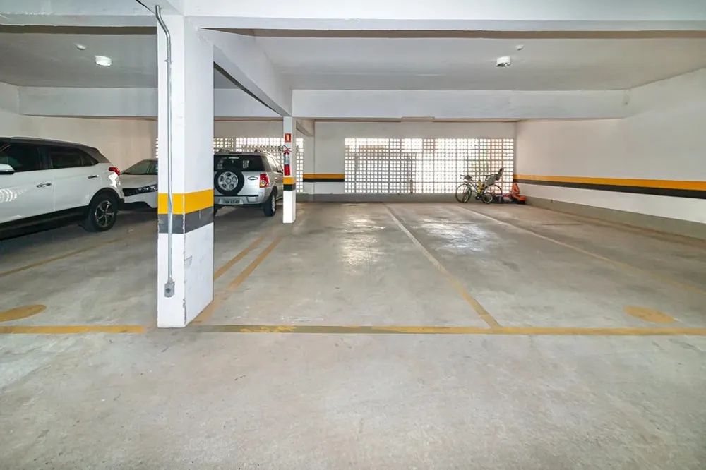 Apartamento para venda no bairro Passo da Areia em Porto Alegre