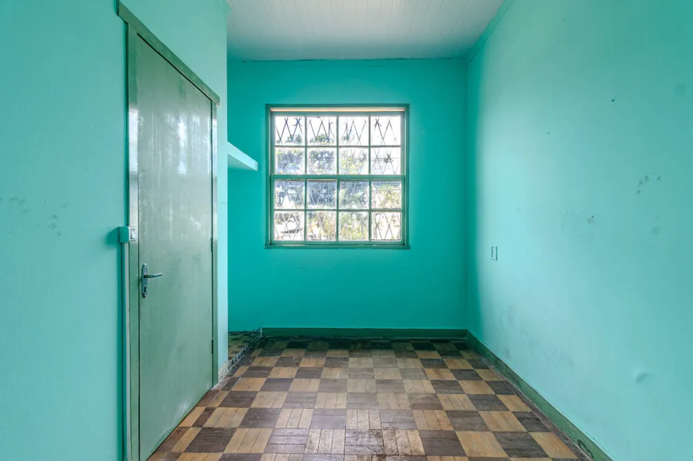 Edifício Comercial para venda no bairro Vila Ipiranga em Porto Alegre