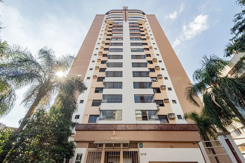 Apartamento para venda no bairro Menino Deus em Porto Alegre