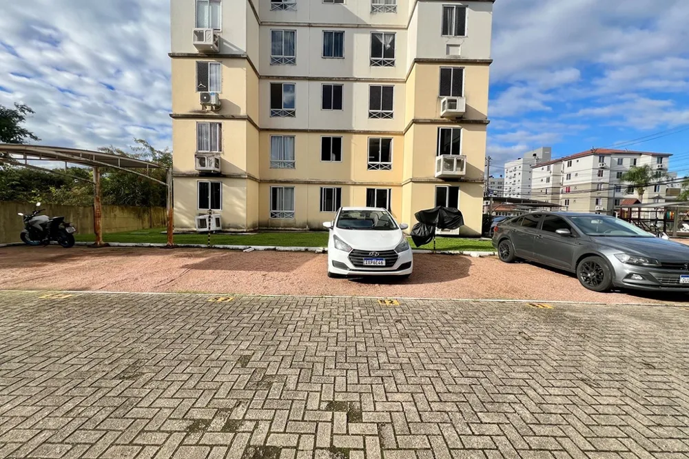 Apartamento para venda no bairro Fátima em Canoas