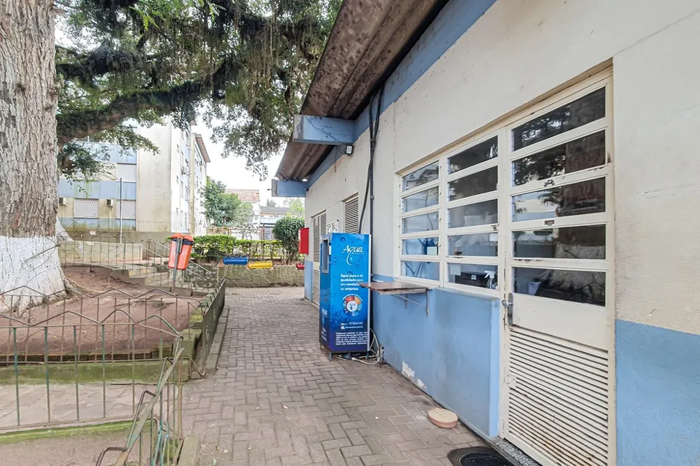 Apartamento para venda no bairro Vila Nova em Porto Alegre