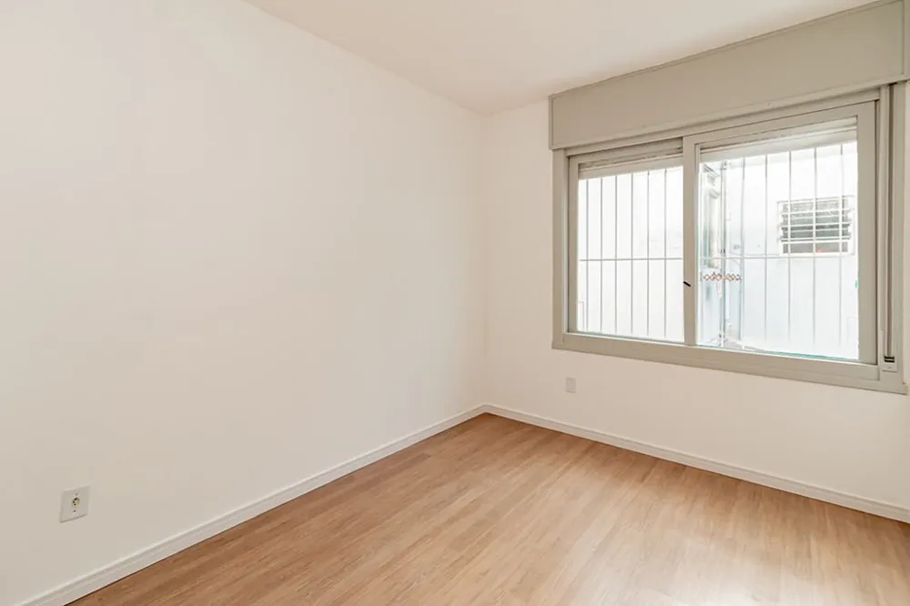 Apartamento para venda no bairro Floresta em Porto Alegre