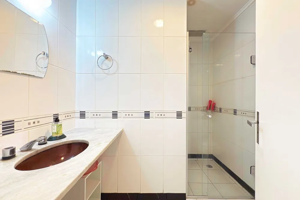Apartamento para venda no bairro Menino Deus em Porto Alegre