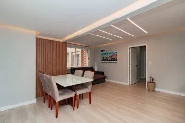 Apartamento para venda no bairro Centro Histórico em Porto Alegre