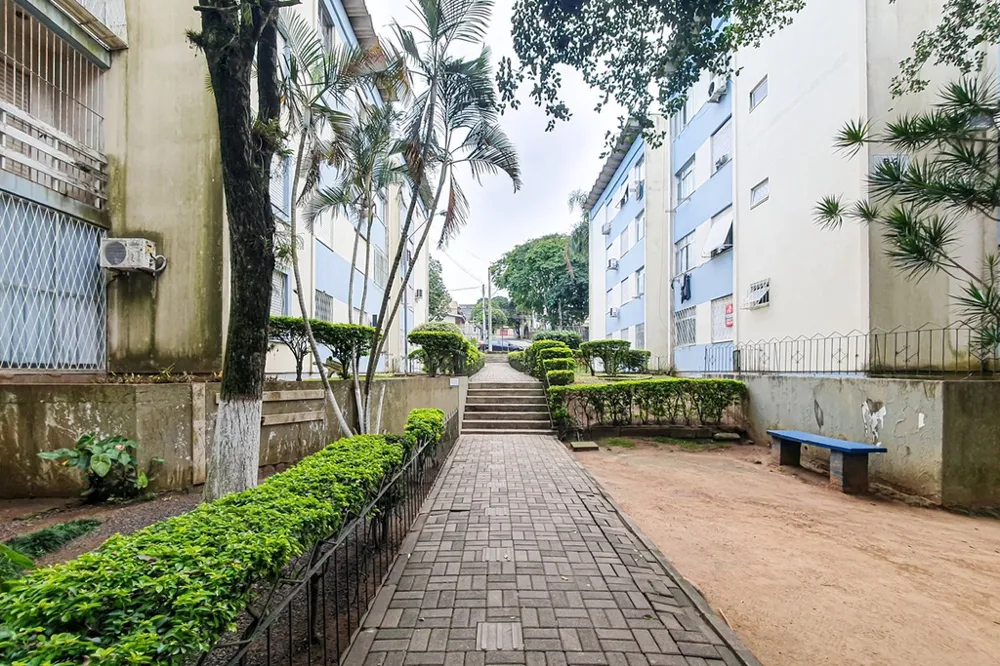 Apartamento para venda no bairro Vila Nova em Porto Alegre