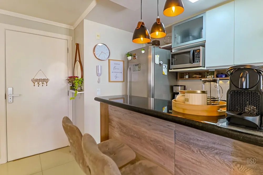 Apartamento para venda no bairro Vila Ipiranga em Porto Alegre